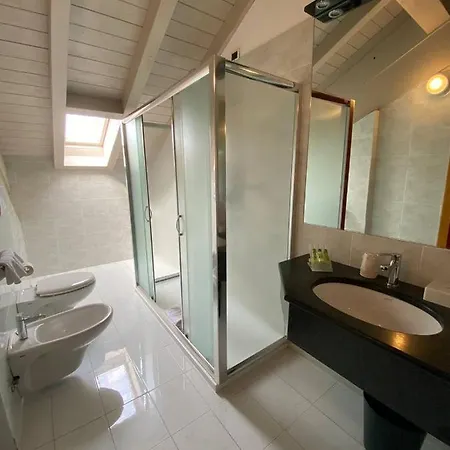 Hotel Lenno 4* Lenno