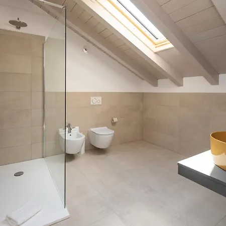 Hotel Lenno Hotell 4*