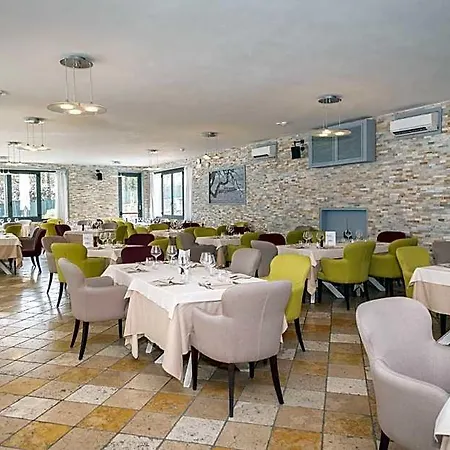 Hotel Lenno 호텔 4*