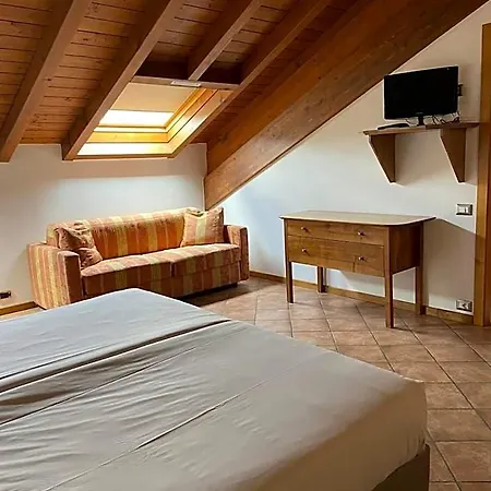 호텔 Hotel Lenno 4*