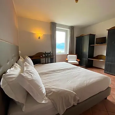 Hotel Lenno 4*