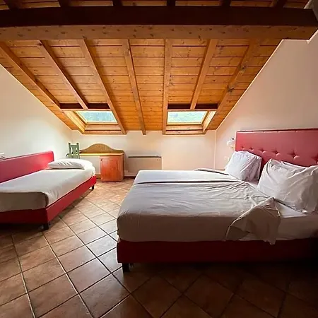 Hotel Lenno 호텔