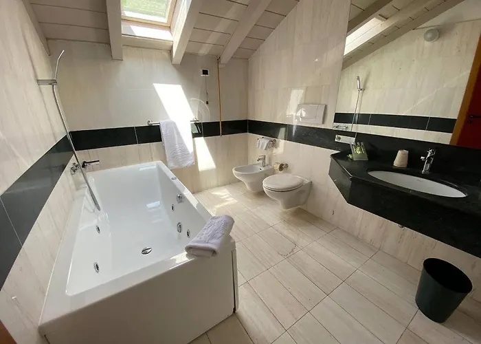 Hotel Lenno 4* Lenno