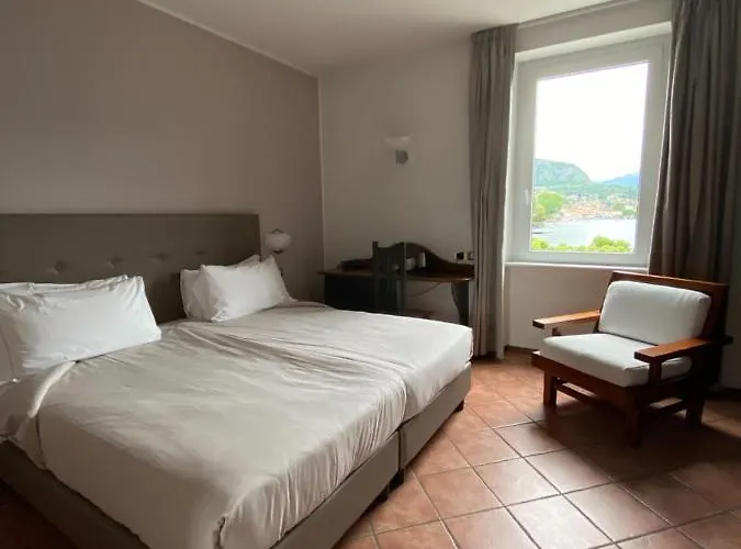 Hotel Hotel Lenno 4*