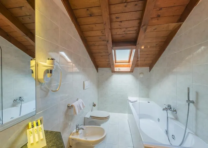 Hotel Lenno 4* Lenno